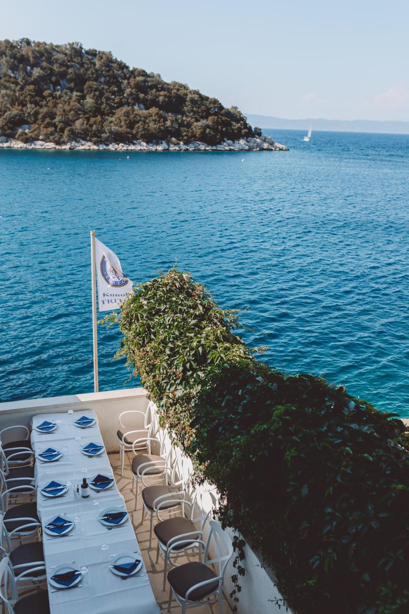 特利顿住宿加早餐旅馆 Lastovo 外观 照片